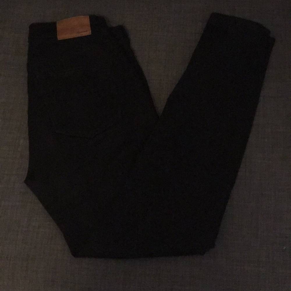 Madewell black skinny 8 inch rise pants